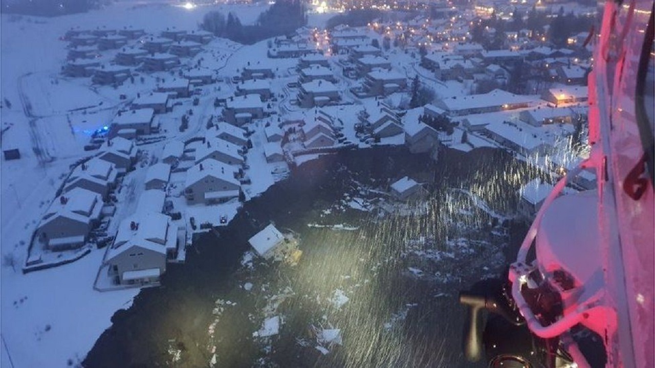 مدفون شدن خانه‌ها در پی رانش زمین در نروژ